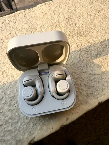 Ear buds