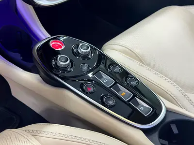 2023 Mclaren GT — фото 13