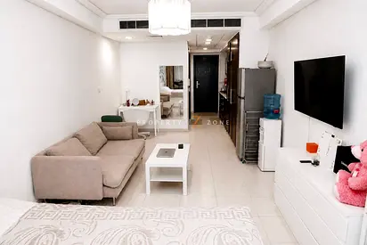 Spacious Fully Furnished Studio | Close to Metro