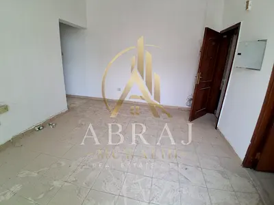 Lavish 1bhk apartment for bachelor just rent 32k with BALCONY