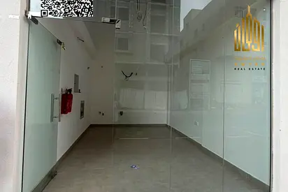 Brand-New Shop, Near China Mall, Prime Location