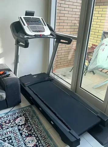 NordicTrack c700 Treadmill for Home Exercise