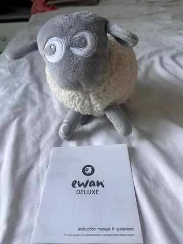 Ewan the Dream Sheep Deluxe Sleep Aid