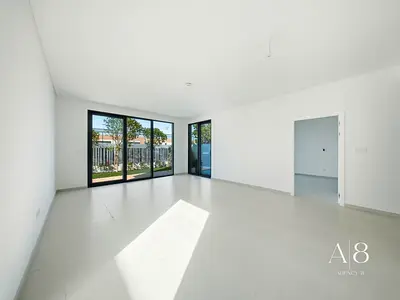 Single Row | Vastu Compliant | Upgraded | Corner Unit