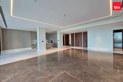 Panoramic Skyline & Ocean Sunset Views | Exclusive