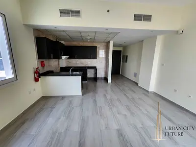 VIEWING ANYTIME- READY TO MOVE - FOR FAMILY/COUPLE