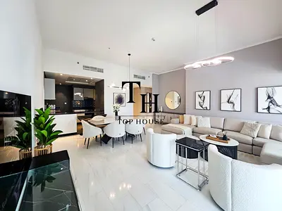 Spacious | Marina View | High End Furniture
