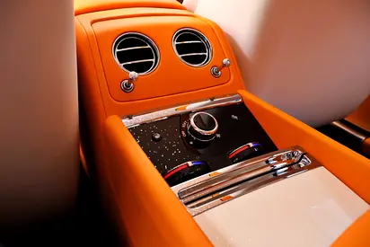 2024 ROLLS-ROYCE SPECTRE — фото 18