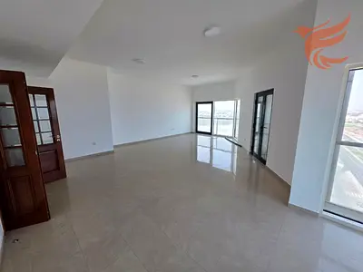Chiller Free 3BHK Sea View with Maid Room & Balcony | Indoor Parking