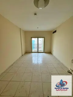 1BR in Al Mahatta with balcony and 2 bathrooms, close to services. AED 32K yearly, payable in 4 or 6