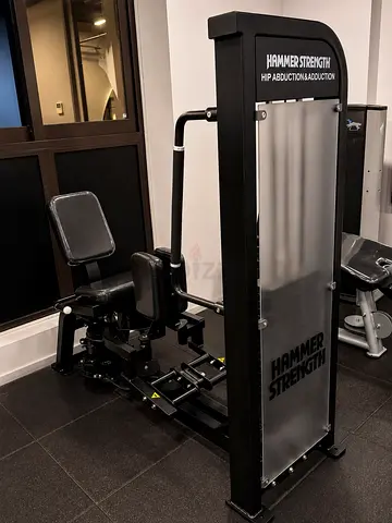 Hammer Strength Hip Abduction & Adduction Machine - Good Condition