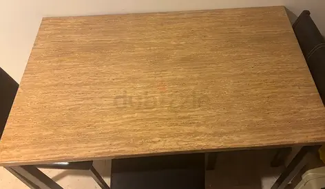Table Solid- 200 AED. Perfect condition