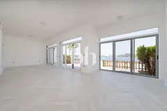 Sea and Burj Al Arab view | Large 5BR villa
