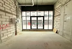f&amp;b Shop | Prime location | 4 cheques