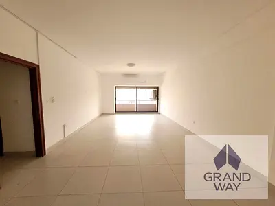 Elegant 3BR | Prime Location | Zabeel View