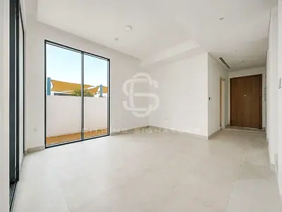 Exclusive 4BR | Large Plot | Prime Elora Location