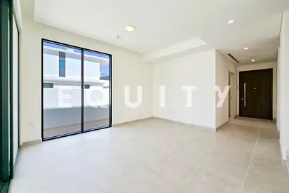 Exclusive | Single Row | Vastu-Compliant