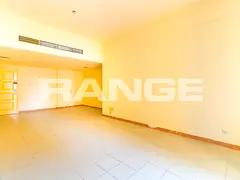 Closed Kitchen | Bright | WellMaintained