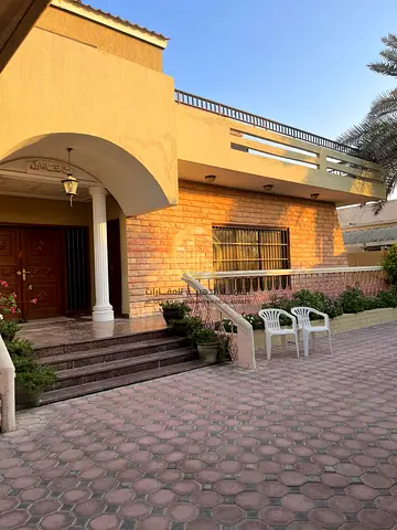 8 Master Bedrooms | 9,000 Sq. Ft. | Villa with Annex