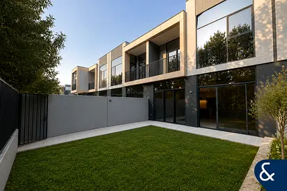 Brand New | Single Row | Modern Finish