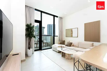 Vacant | Luxury Furniture | Private Pool
