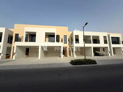 Single Row | Near Amenities | 3BR + Maids | Vacant