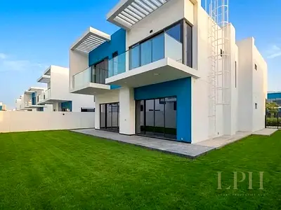 Standalone Villa | LV3 | Pool Facing | Single Row