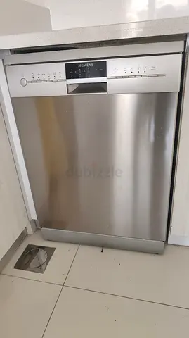 Siemens extraklass dishwasher new model slightly used