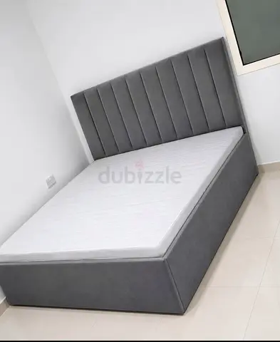 Brand new Queen size bed selling