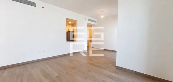 Spacious 3 Bed | Large Layout | Ready to Move In