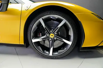 2023 Ferrari SF90 SPIDER — миниатюра 17