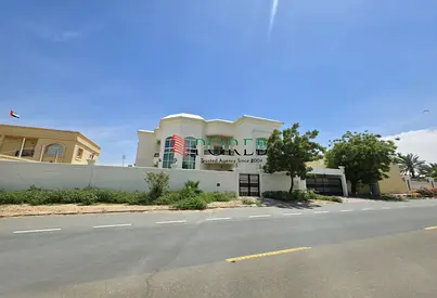 Huge Plot | Beside main road | Vacant now
