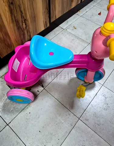Kids tri-cycle for only 80 dirhams
