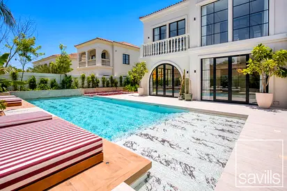 Fully Renovated | Brand New Villa | Vacant
