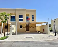 Corner Unit | Luxury Villa | Beach Community | Rent now