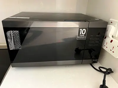Samsung 32L Grill Microwave Oven MG32DG4524AG – Black