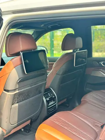 BMW X7 xDrive40i, миниатюра 12