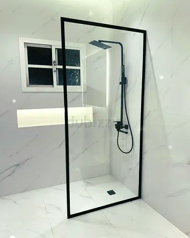 Shower glass partition fixed glass