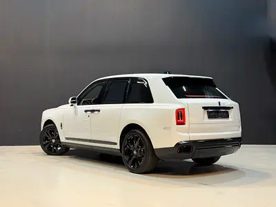 2021 ROLLS-ROYCE CULLINAN — фото 4