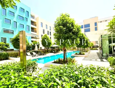 Exceptional Lifestyle Apartment | Well-Connected Prime Location | Resale