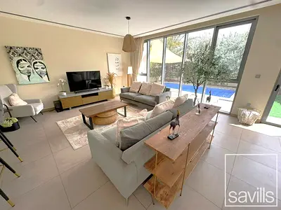 Private Pool | Corner Plot | Rare Villa