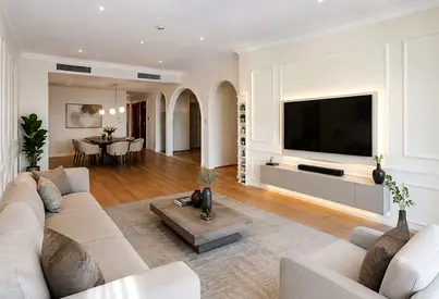 HIGH FLOOR | LARGE LAYOUT | VACANT