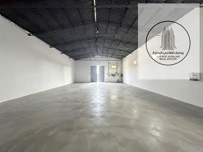 مستودع للإيجار في الصناعية القديمة | 5,000 قدم² | كهرباء 50 كيلوواط | سعر مميز وقابل للتفاوض