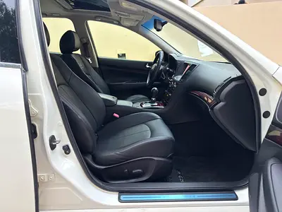 2014 Infiniti G25 照片 16