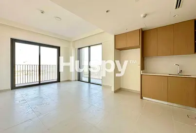 Unfurnished | Corner Unit | Community View