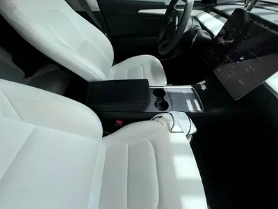 صورة مصغرة 8 لـ 2023 Tesla MODEL Y