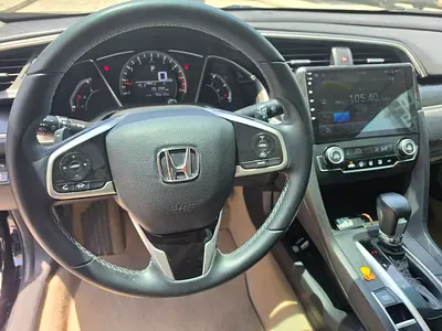 صورة 4 لـ 2020 Honda CIVIC