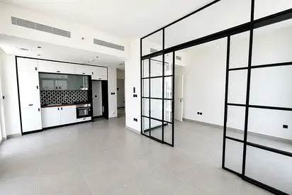Low Floor | Semi-Furnished | Vacant Now