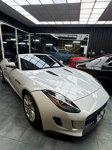 صورة 4 لـ 2016 Jaguar F-TYPE