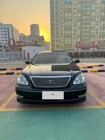 Lexus LS 430 1/2 Ultra 2005 - American Specs - Well Maintained